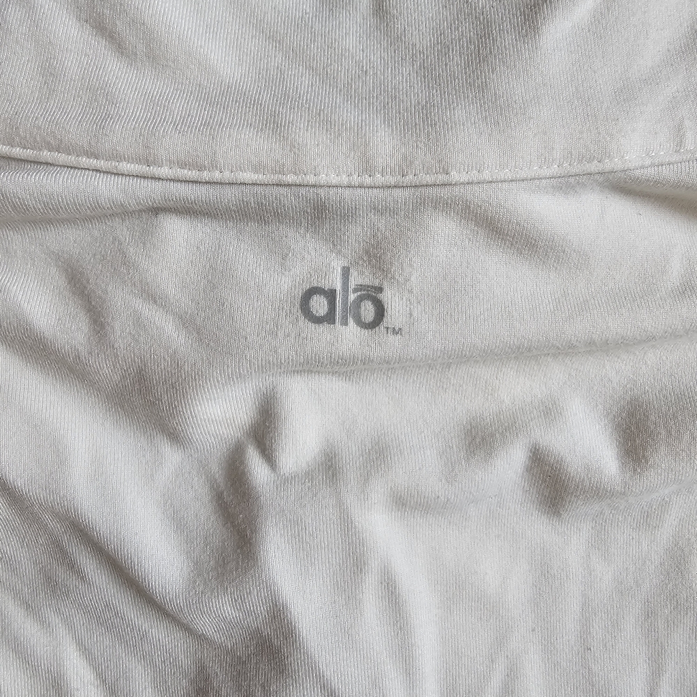ALO - Top - Picture 14 of 14